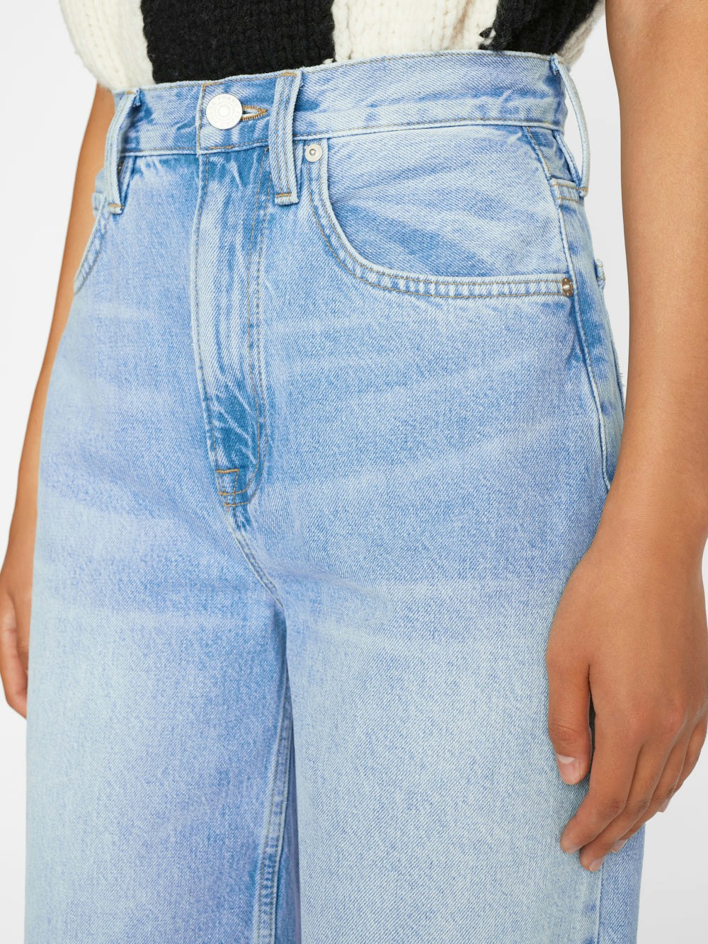 shorts waist view alt:size
